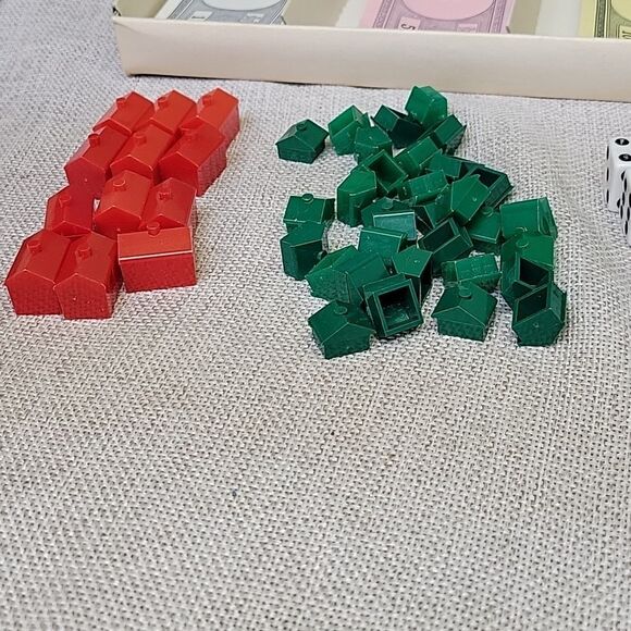 MONOPOLY By Parker Brothers- 1961-75 Complete (#1) - Picture 6 of 14